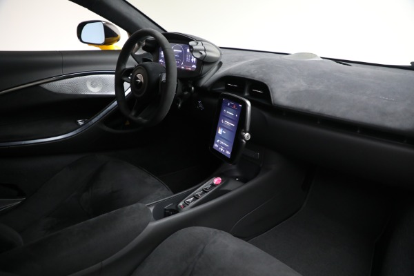 Used 2024 McLaren Artura for sale $193,900 at Alfa Romeo of Westport in Westport CT 06880 26