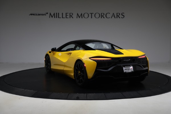Used 2024 McLaren Artura for sale $193,900 at Alfa Romeo of Westport in Westport CT 06880 5