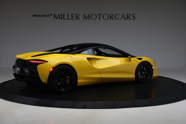 Used 2024 McLaren Artura for sale $193,900 at Alfa Romeo of Westport in Westport CT 06880 8