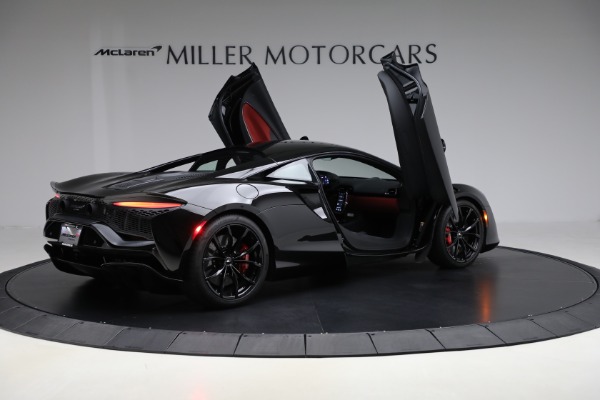 Used 2024 McLaren Artura TechLux for sale $196,900 at Alfa Romeo of Westport in Westport CT 06880 18
