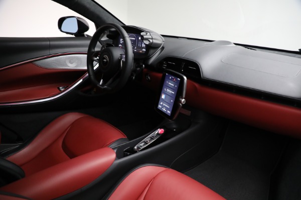 Used 2024 McLaren Artura TechLux for sale $196,900 at Alfa Romeo of Westport in Westport CT 06880 26