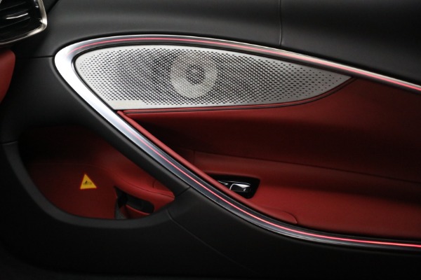Used 2024 McLaren Artura TechLux for sale $196,900 at Alfa Romeo of Westport in Westport CT 06880 28