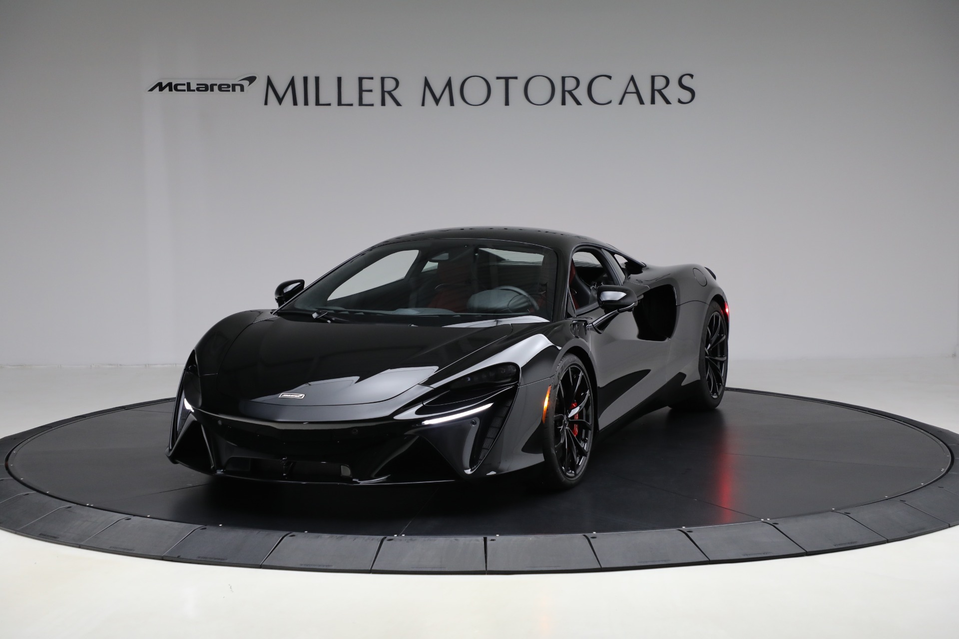 Used 2024 McLaren Artura TechLux for sale $196,900 at Alfa Romeo of Westport in Westport CT 06880 1