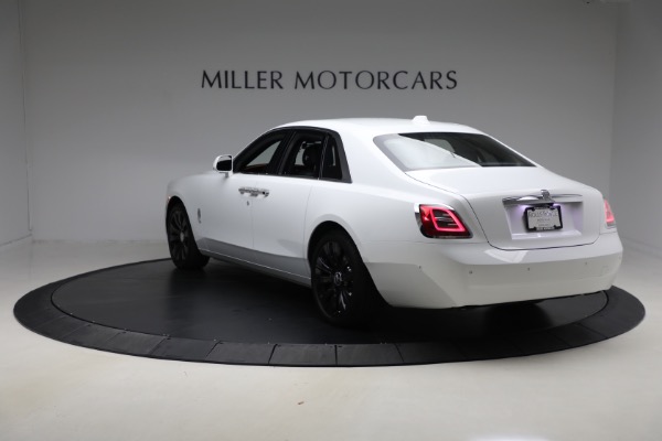 Used 2023 Rolls-Royce Ghost for sale $289,900 at Alfa Romeo of Westport in Westport CT 06880 8