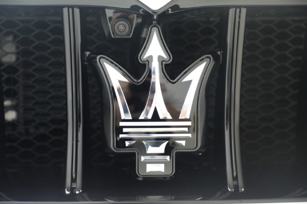 Used 2025 Maserati Grecale Modena for sale $61,116 at Alfa Romeo of Westport in Westport CT 06880 24
