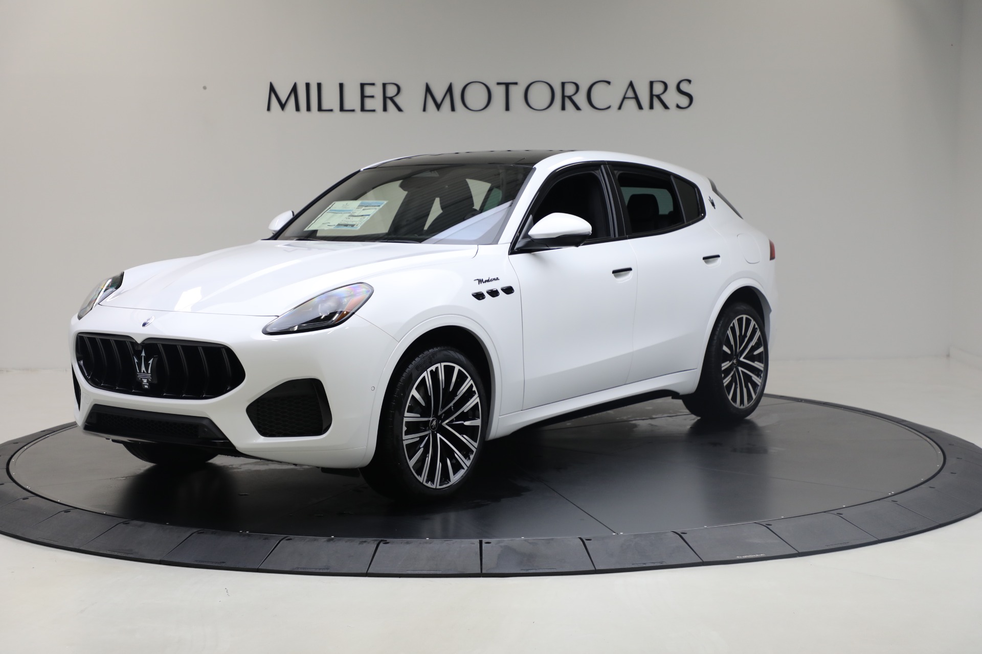 New 2025 Maserati Grecale Modena for sale Sold at Alfa Romeo of Westport in Westport CT 06880 1