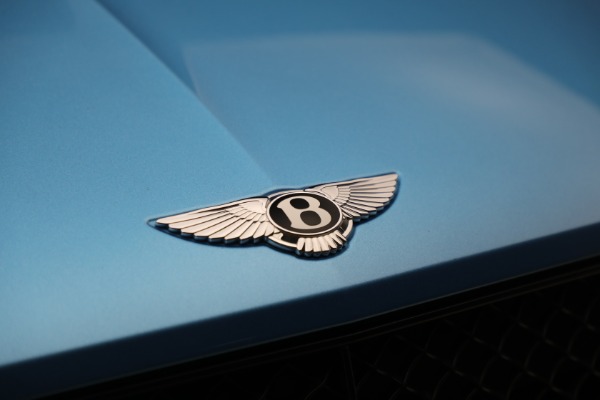 Used 2021 Bentley Bentayga V8 for sale Sold at Alfa Romeo of Westport in Westport CT 06880 13