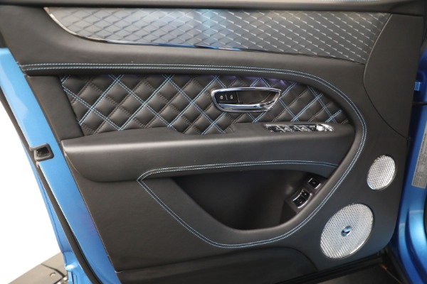 Used 2021 Bentley Bentayga V8 for sale Sold at Alfa Romeo of Westport in Westport CT 06880 17