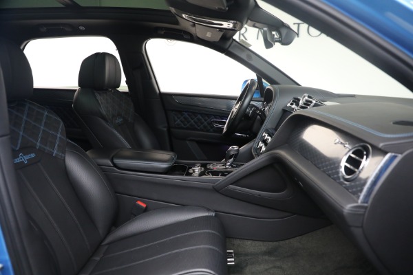 Used 2021 Bentley Bentayga V8 for sale Sold at Alfa Romeo of Westport in Westport CT 06880 26