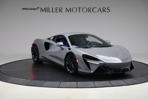 Used 2023 McLaren Artura for sale $184,900 at Alfa Romeo of Westport in Westport CT 06880 11