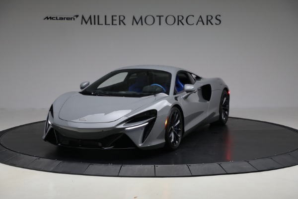 Used 2023 McLaren Artura for sale $184,900 at Alfa Romeo of Westport in Westport CT 06880 1