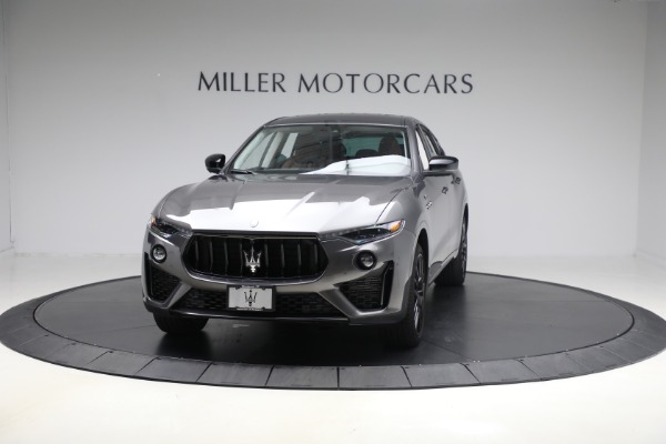 Used 2022 Maserati Levante Modena for sale Sold at Alfa Romeo of Westport in Westport CT 06880 12