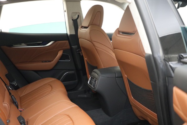 Used 2022 Maserati Levante Modena for sale Sold at Alfa Romeo of Westport in Westport CT 06880 19