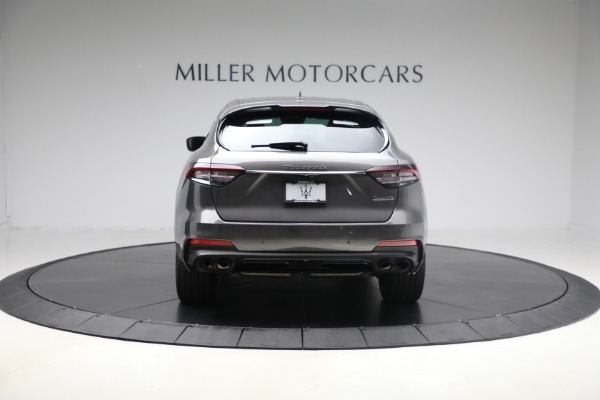 Used 2022 Maserati Levante Modena for sale Sold at Alfa Romeo of Westport in Westport CT 06880 5