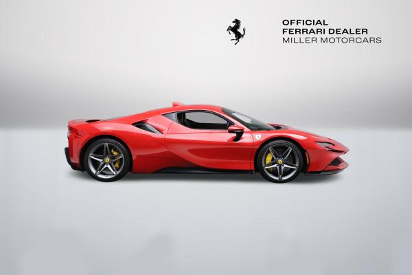 Used 2022 Ferrari SF90 Stradale for sale $437,900 at Alfa Romeo of Westport in Westport CT 06880 10