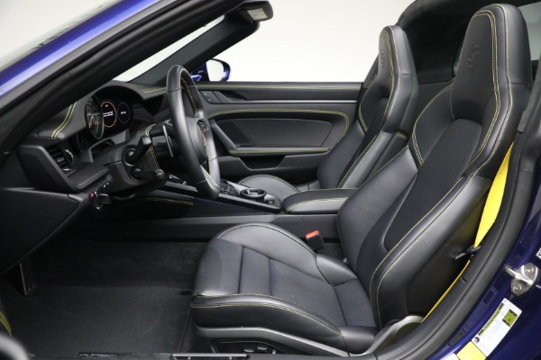 Used 2024 Porsche 911 Targa 4 GTS for sale Sold at Alfa Romeo of Westport in Westport CT 06880 14