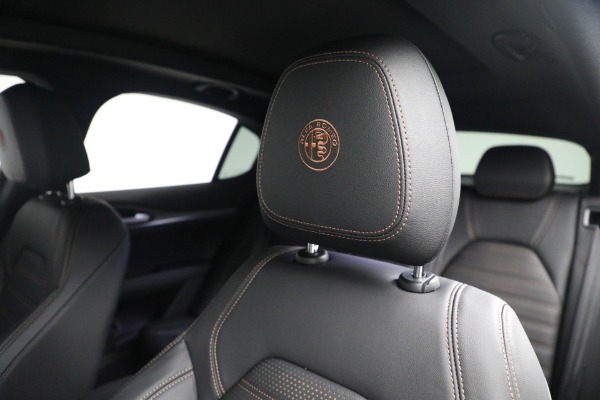 New 2025 Alfa Romeo Stelvio Intensa for sale Sold at Alfa Romeo of Westport in Westport CT 06880 25