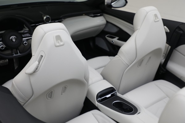 New 2026 Maserati GranCabrio Modena for sale $165,455 at Alfa Romeo of Westport in Westport CT 06880 24