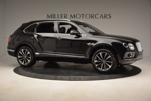 Used 2017 Bentley Bentayga for sale Sold at Alfa Romeo of Westport in Westport CT 06880 10