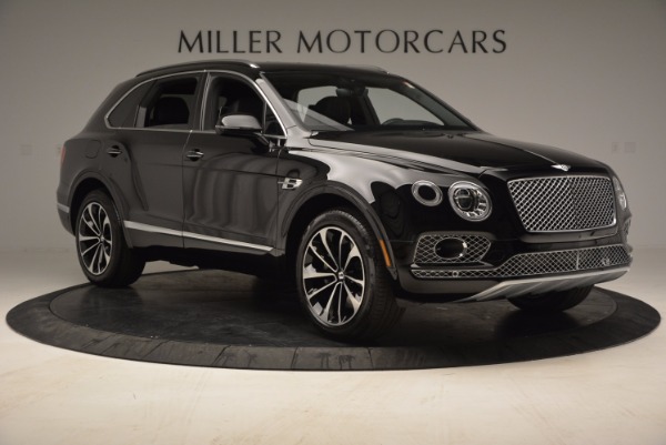 Used 2017 Bentley Bentayga for sale Sold at Alfa Romeo of Westport in Westport CT 06880 11