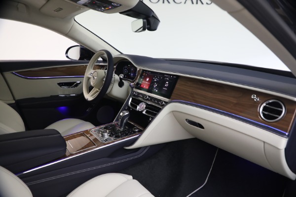 New 2026 Bentley Flying Spur for sale $281,720 at Alfa Romeo of Westport in Westport CT 06880 22