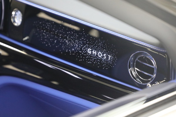 Used 2022 Rolls-Royce Ghost for sale Sold at Alfa Romeo of Westport in Westport CT 06880 27