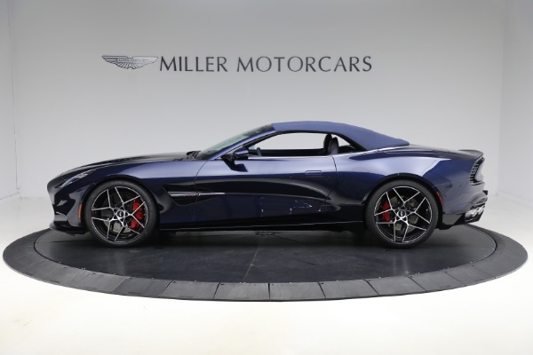 New 2026 Aston Martin Vanquish Volante for sale $558,200 at Alfa Romeo of Westport in Westport CT 06880 15