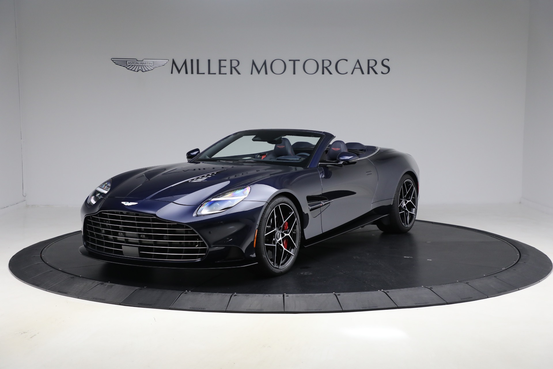 New 2026 Aston Martin Vanquish Volante for sale $558,200 at Alfa Romeo of Westport in Westport CT 06880 1
