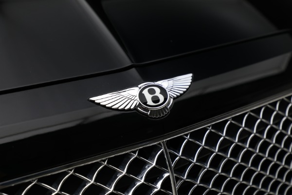 Used 2018 Bentley Bentayga W12 Onyx Edition for sale Sold at Alfa Romeo of Westport in Westport CT 06880 11