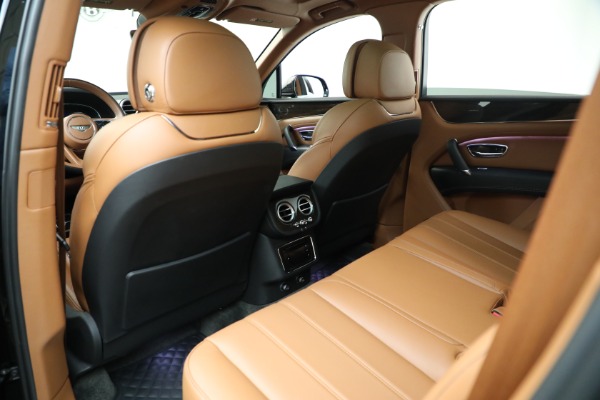Used 2018 Bentley Bentayga W12 Onyx Edition for sale Sold at Alfa Romeo of Westport in Westport CT 06880 20