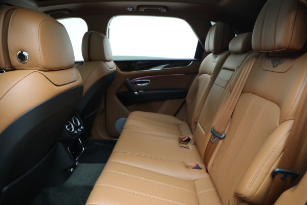 Used 2018 Bentley Bentayga W12 Onyx Edition for sale Sold at Alfa Romeo of Westport in Westport CT 06880 21