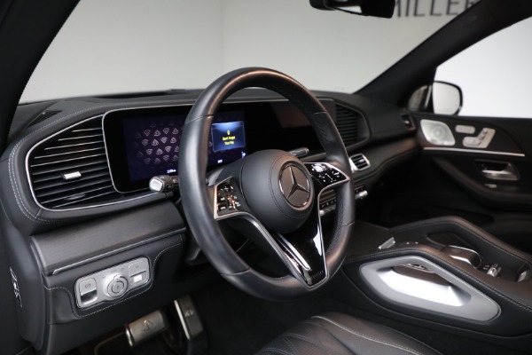 Used 2024 Mercedes-Benz Maybach GLS 600 4MATIC for sale Sold at Alfa Romeo of Westport in Westport CT 06880 13