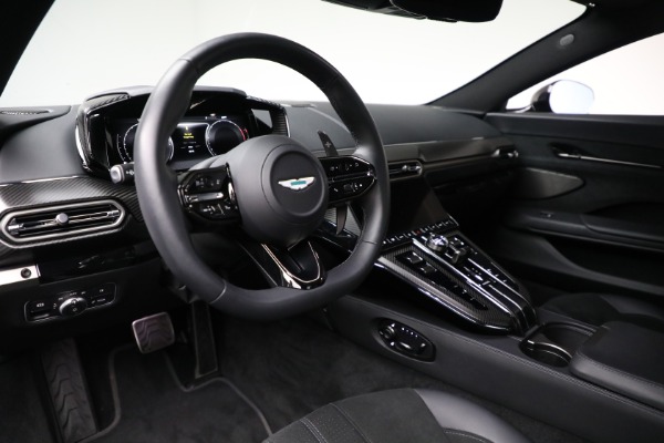 Used 2025 Aston Martin Vantage for sale $189,900 at Alfa Romeo of Westport in Westport CT 06880 14