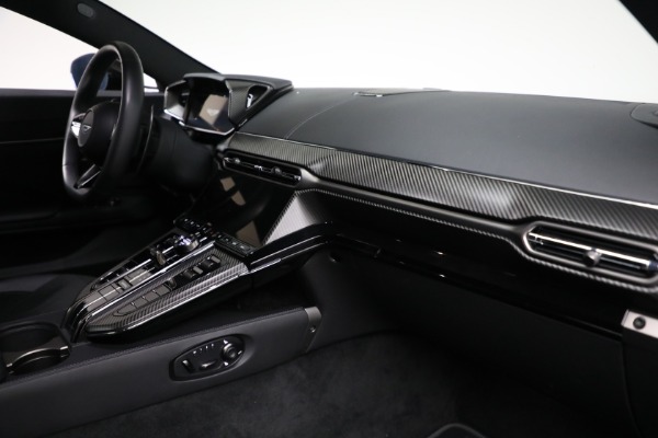 Used 2025 Aston Martin Vantage for sale $189,900 at Alfa Romeo of Westport in Westport CT 06880 23