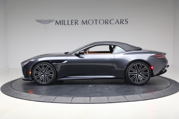 New 2026 Aston Martin DB12 Volante for sale $365,100 at Alfa Romeo of Westport in Westport CT 06880 16