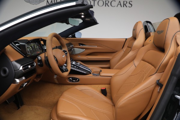 New 2026 Aston Martin Vantage Roadster for sale Sold at Alfa Romeo of Westport in Westport CT 06880 24