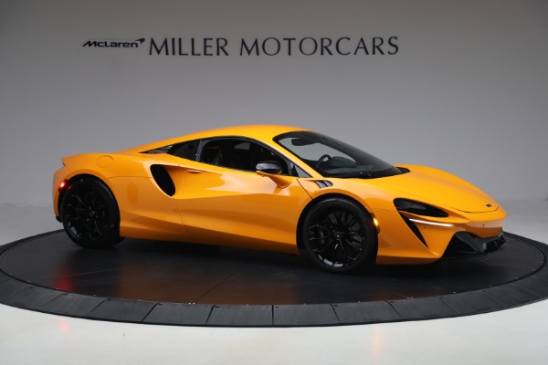 Used 2024 McLaren Artura Performance for sale $192,900 at Alfa Romeo of Westport in Westport CT 06880 10