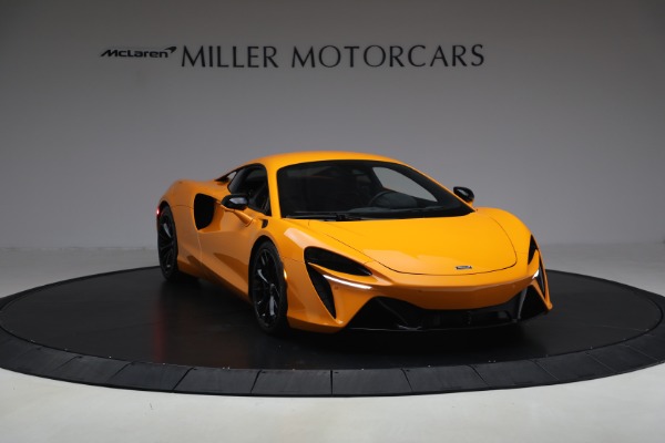 Used 2024 McLaren Artura Performance for sale $192,900 at Alfa Romeo of Westport in Westport CT 06880 11