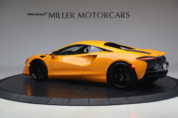 Used 2024 McLaren Artura Performance for sale $192,900 at Alfa Romeo of Westport in Westport CT 06880 4