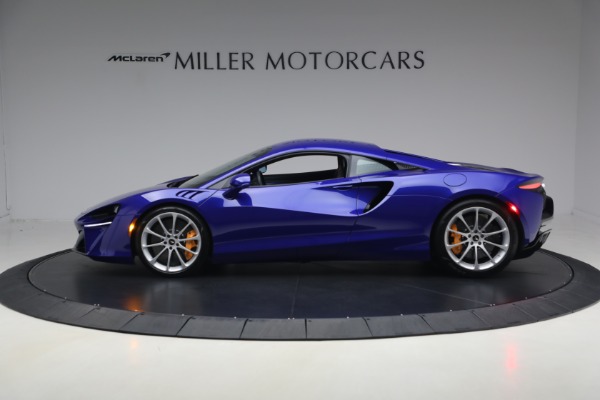 Used 2024 McLaren Artura Vision for sale $197,900 at Alfa Romeo of Westport in Westport CT 06880 3