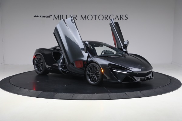 New 2026 McLaren Artura TechLux for sale $298,400 at Alfa Romeo of Westport in Westport CT 06880 20