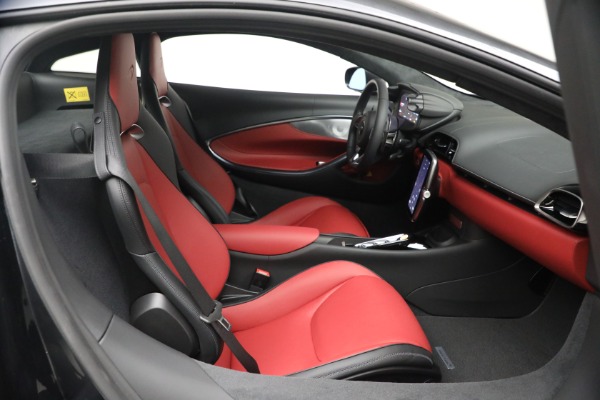 New 2026 McLaren Artura TechLux for sale $298,400 at Alfa Romeo of Westport in Westport CT 06880 25