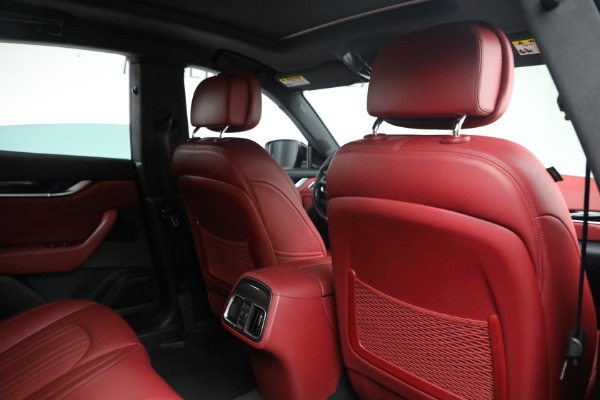 Used 2022 Maserati Levante GT for sale Sold at Alfa Romeo of Westport in Westport CT 06880 19
