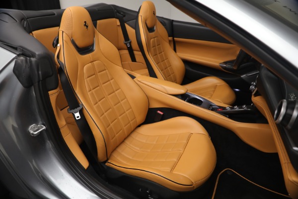 Used 2019 Ferrari Portofino for sale Sold at Alfa Romeo of Westport in Westport CT 06880 18