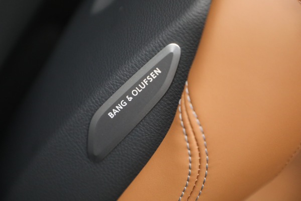 Used 2023 Audi R8 5.2 quattro V10 perform. Spyder for sale Sold at Alfa Romeo of Westport in Westport CT 06880 21