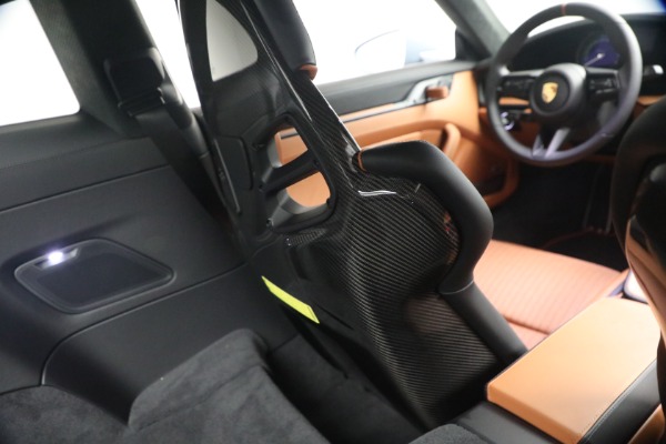 Used 2024 Porsche 911 S/T for sale Sold at Alfa Romeo of Westport in Westport CT 06880 21