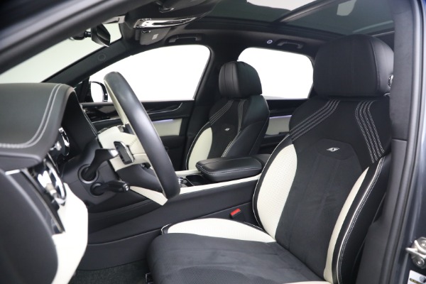 Used 2023 Bentley Bentayga S V8 for sale Sold at Alfa Romeo of Westport in Westport CT 06880 17