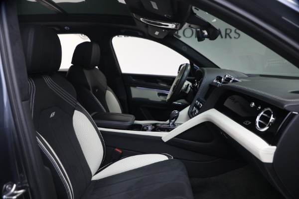 Used 2023 Bentley Bentayga S V8 for sale Sold at Alfa Romeo of Westport in Westport CT 06880 23