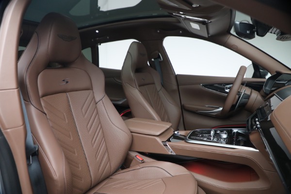 New 2026 Aston Martin DBX S for sale $274,900 at Alfa Romeo of Westport in Westport CT 06880 17