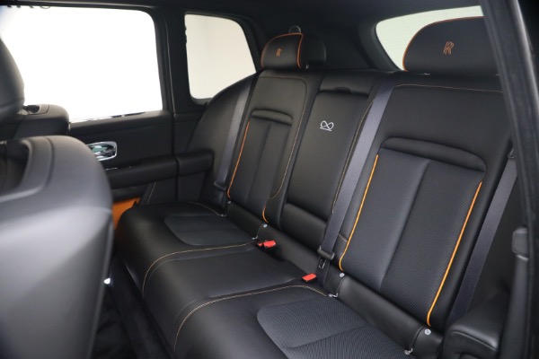 Used 2026 Rolls-Royce Black Badge Cullinan for sale $515,900 at Alfa Romeo of Westport in Westport CT 06880 23